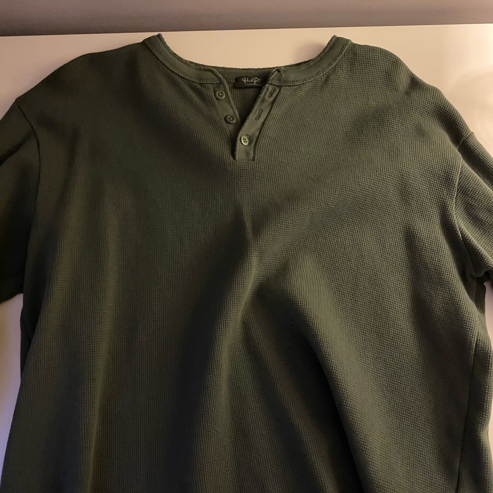 brandy melville sweater one size